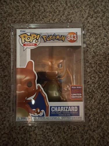 Funko pop metallic charizard - funko,
